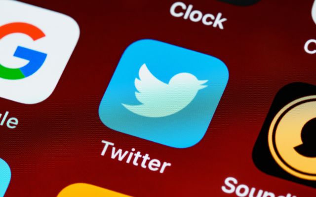 How to Tweet When Twitter Is Down