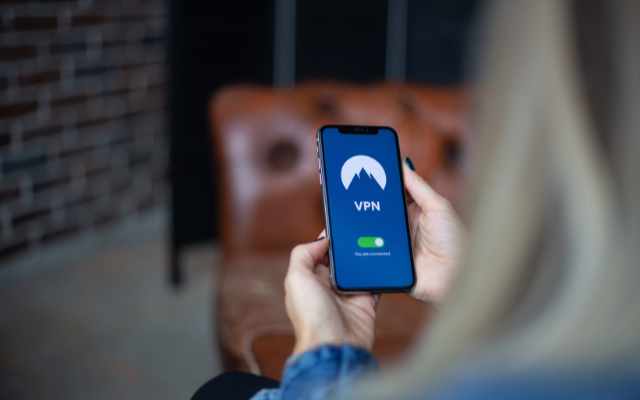 How to change NordVPN to a specific location